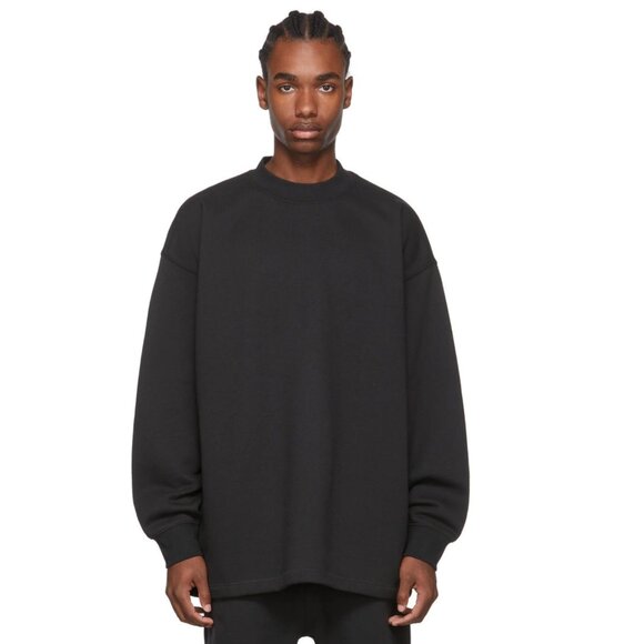 ESSENTIALS Black Relaxed Sweatshirt - Picture 3 of 4
